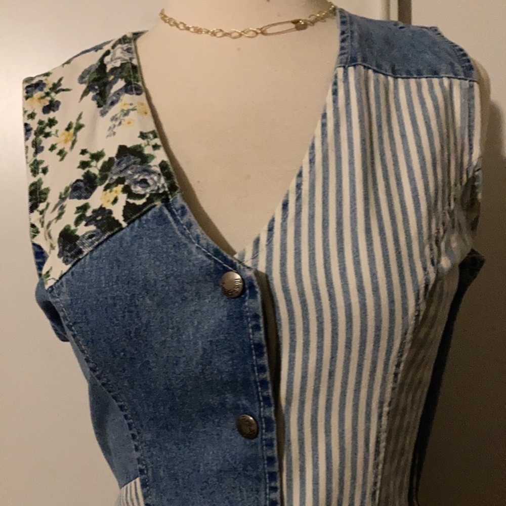 Adorable vintage 80s jean dress